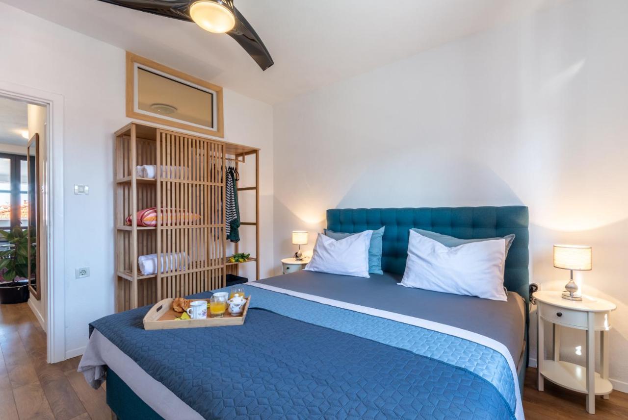 Apartments Lota On Top Location ซูเปตาร์ ภายนอก รูปภาพ